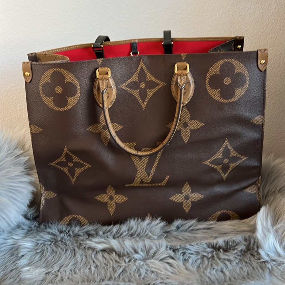 NWOT Louis Vuitton On The Go GM Tote Bag Monogram Giant Reverse - Picture 3 of 13